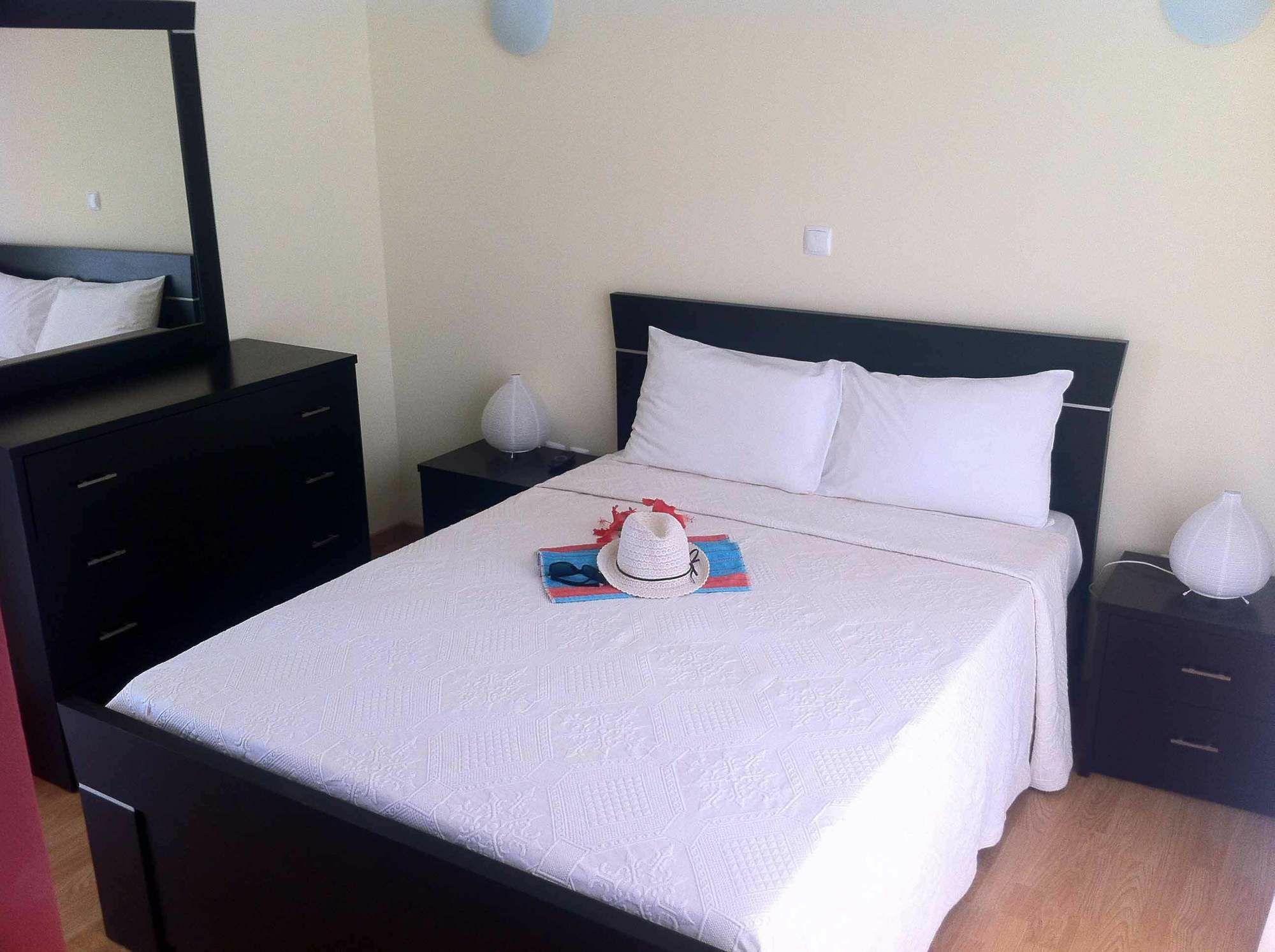 Residencial Sol Point Art Bed & Breakfast Ponta Do Sol Luaran gambar